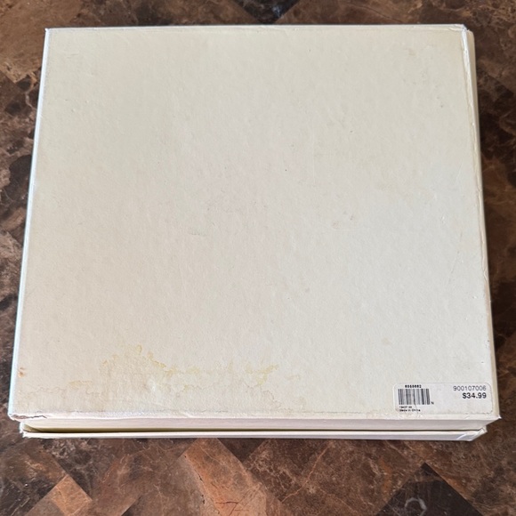 Burgundy Photo Album with Gold Text - Picture 5 of 5